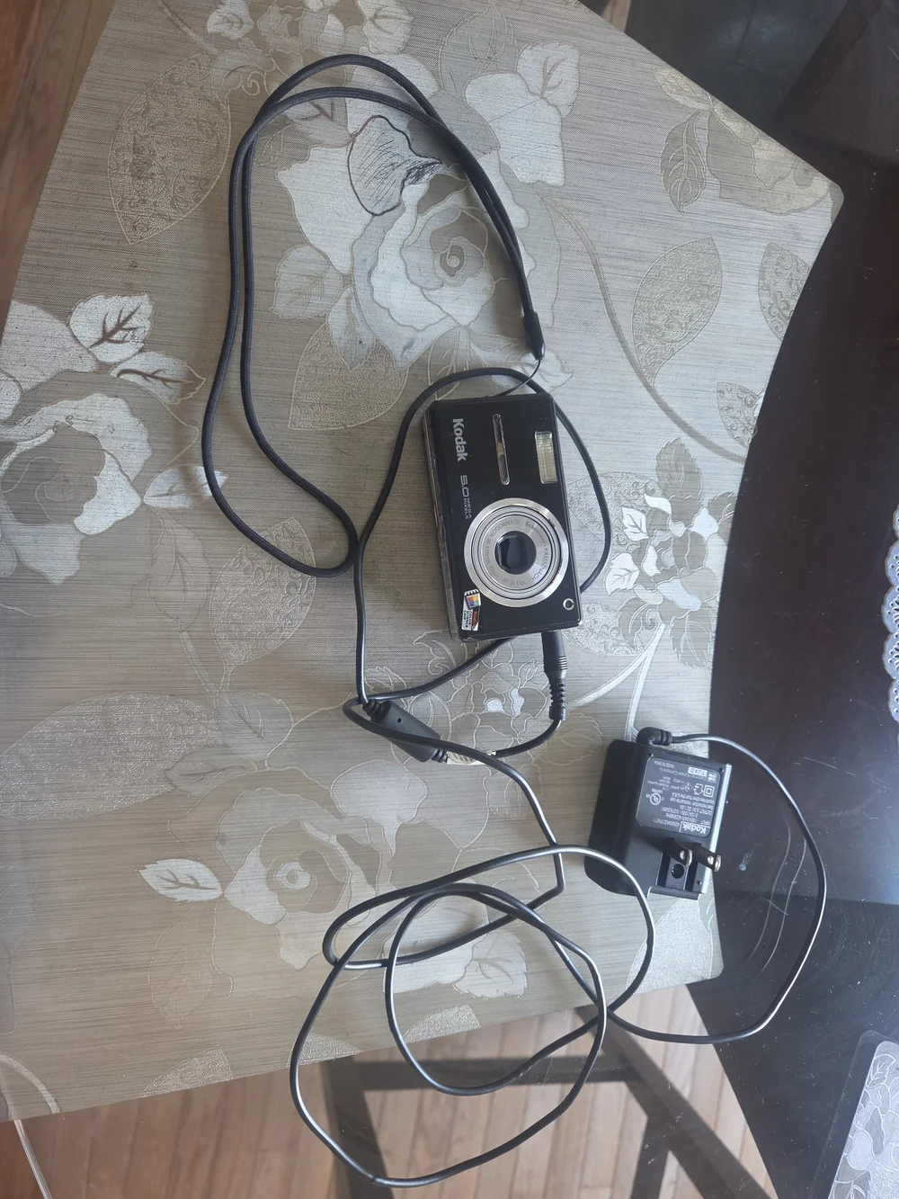 Kodak EasyShare Compact Digital Camera - Black